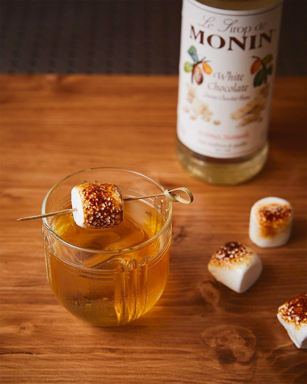 Monin Premium White Chocolate Syrup - Creamy Taste for Coffee & Cocktails | 700ml Glass Bottle 5