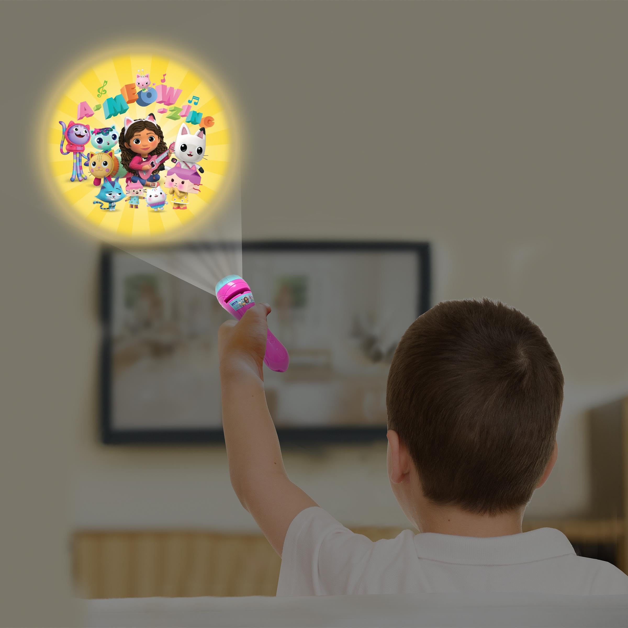 Lexibook Gabby's Dollhouse Stories Projector and Torch Light with 24 Images 4