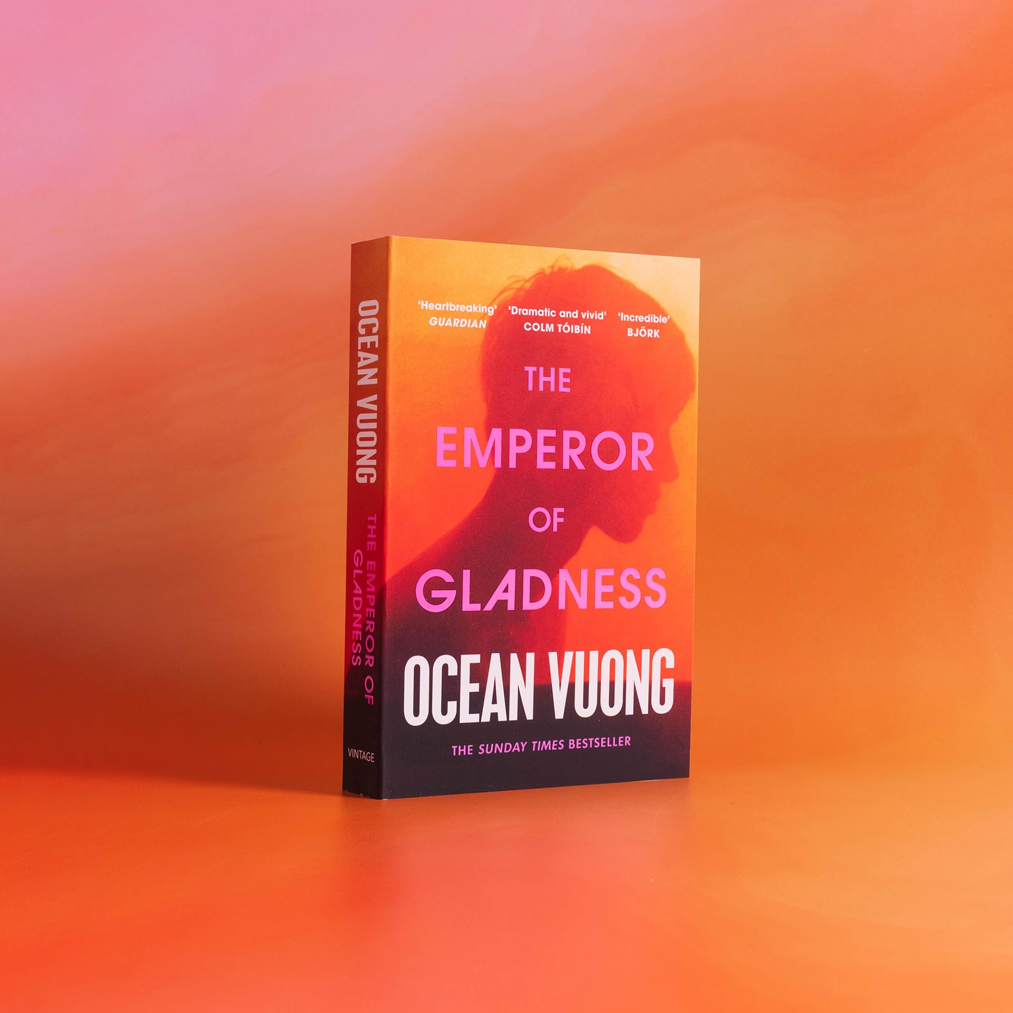 Vintage The Emperor of Gladness by Ocean Vuong | Contemporary Fiction Paperback 4
