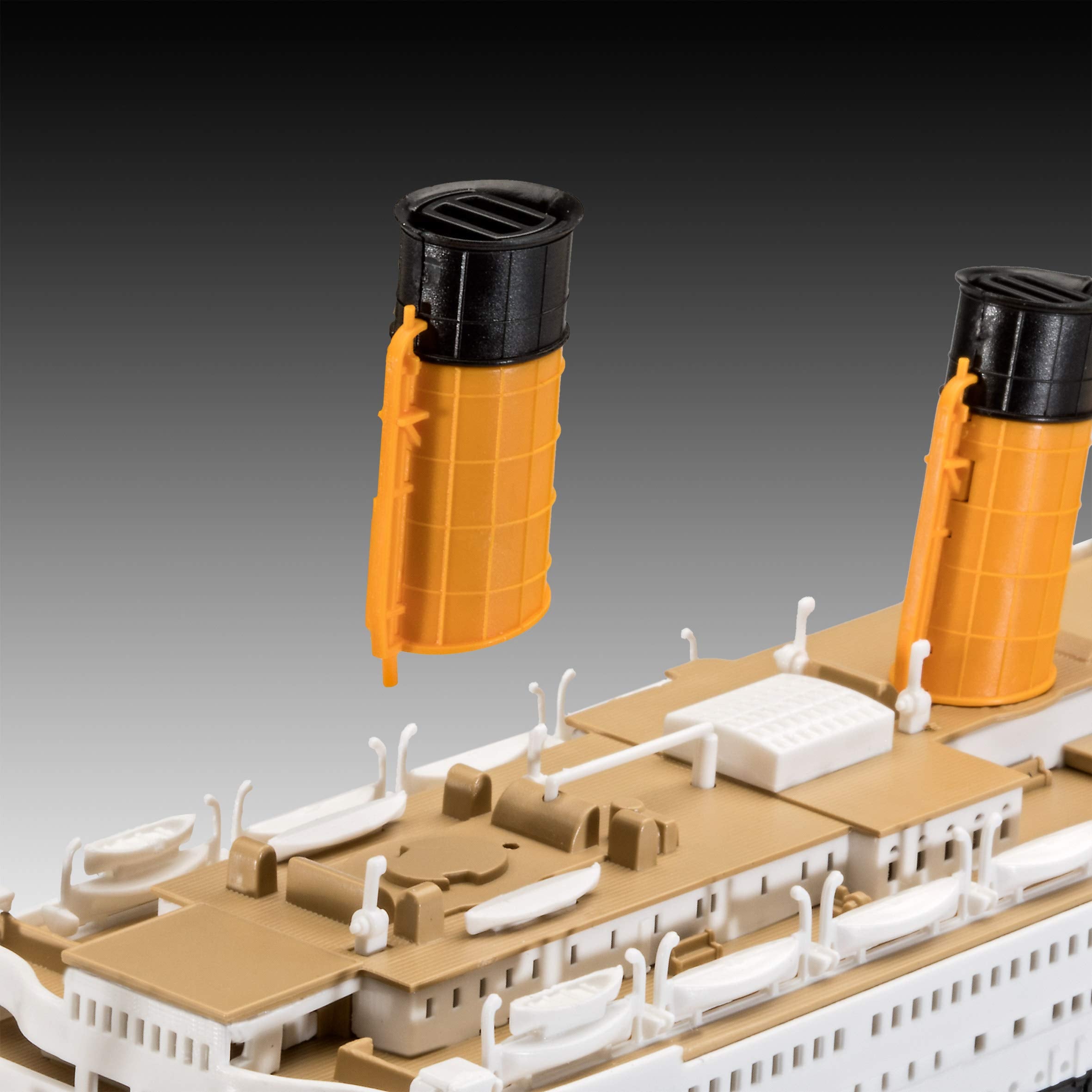 Revell R.M.S. Titanic Model Kit 1:600 Scale with Innovative Click System 4