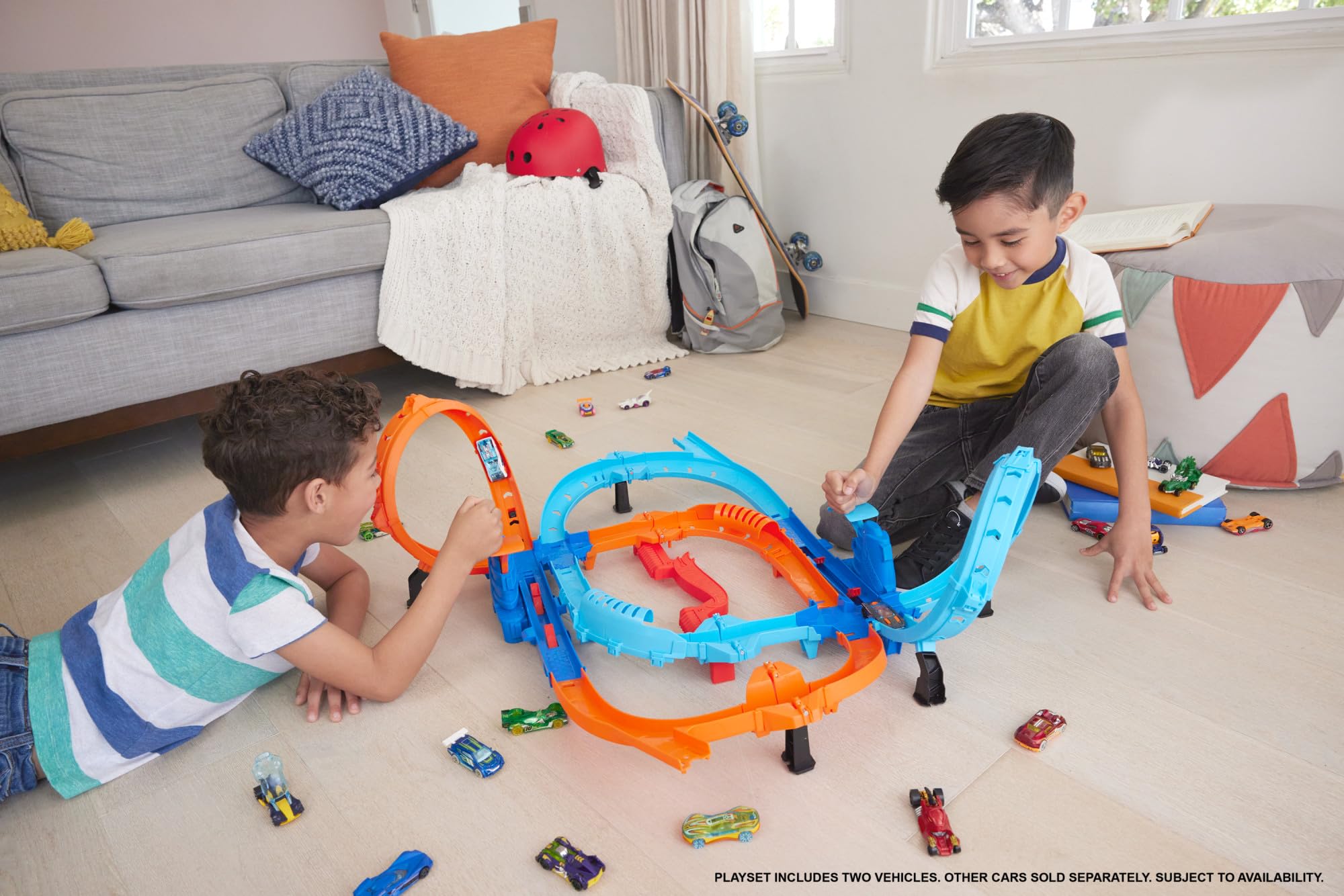 Hot Wheels Ultra Hots Blast Launch Face-Off Track Set - 2 Car Race & Crash Playset for Kids 8