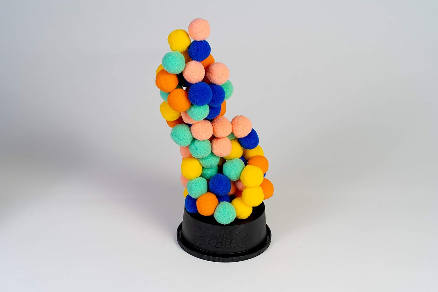 The Fuzzies - A Game to Create an Impossible Gravity-Defying Tower of Fuzzy Balls 2