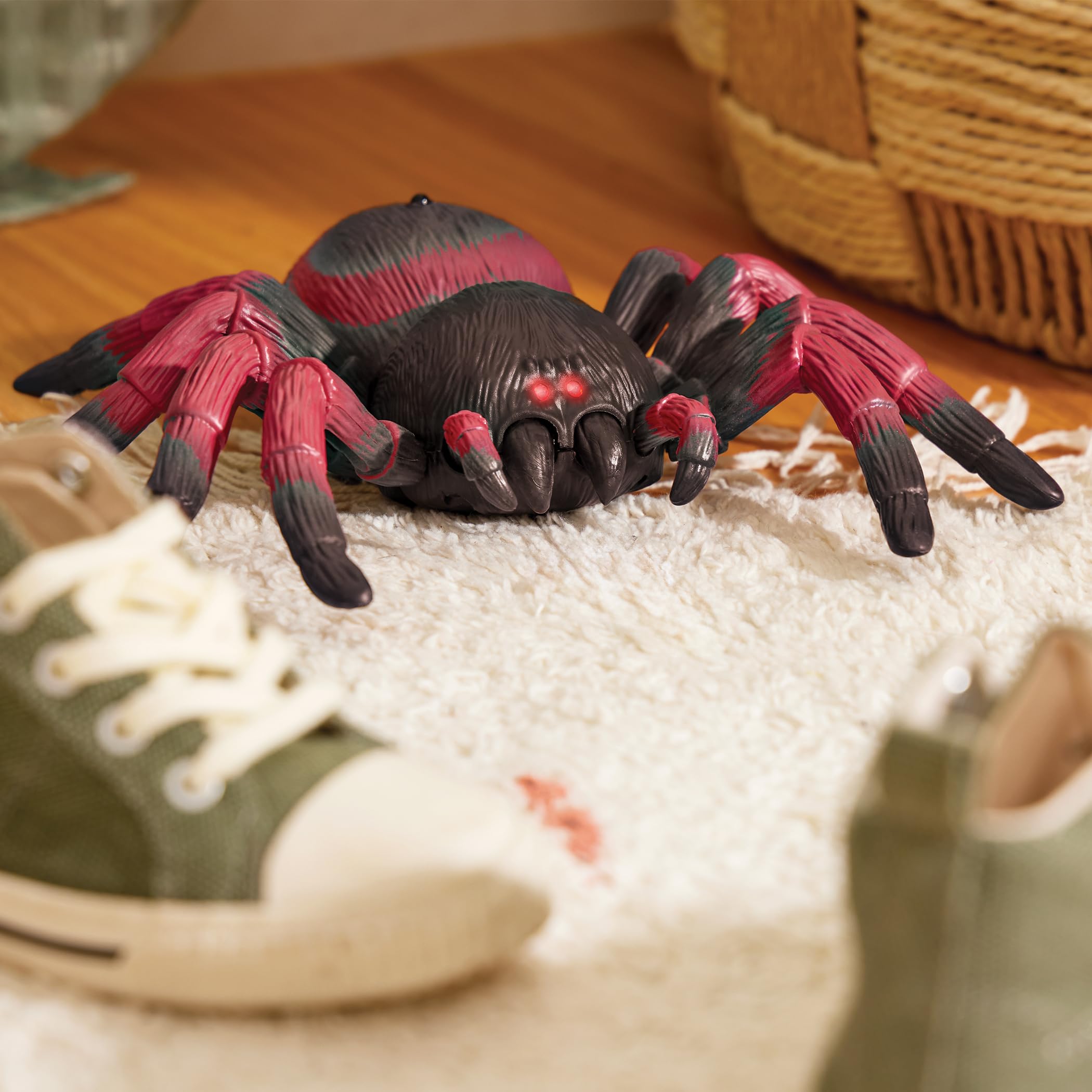 Terra by Battat AN2805Z Remote Control Spider Toy - Realistic Moving Legs, 360° Spin, Educational Insect Play for Kids 2