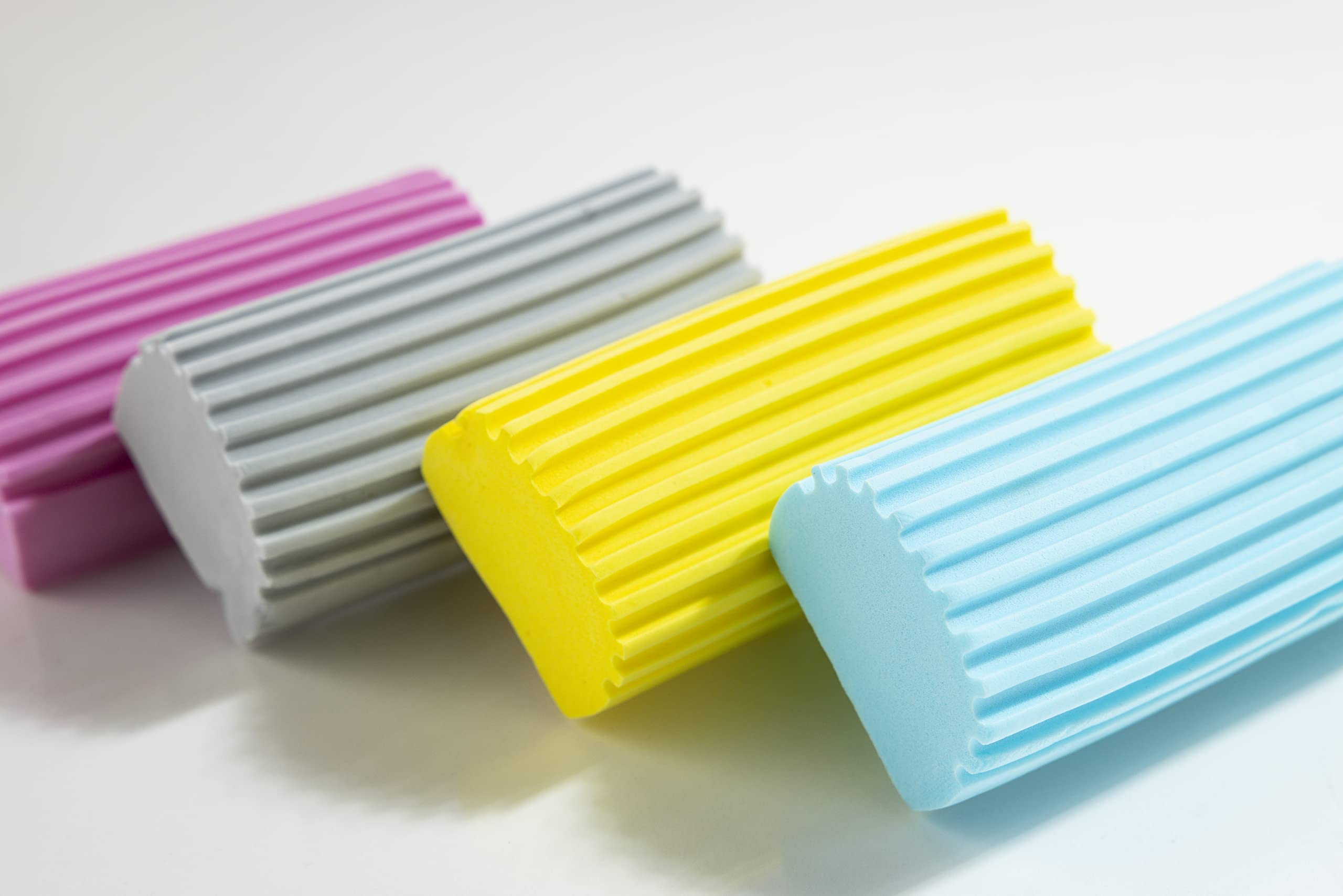 Scrub Daddy Damp Duster - Traps Dust & Debris | Reusable PU Sponge | 150x60x50mm 2
