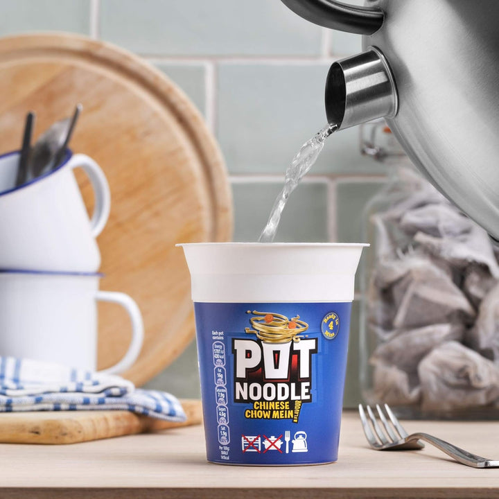Pot Noodle Chinese Chow Mein Vegetarian Instant Noodles 12 x 90 g