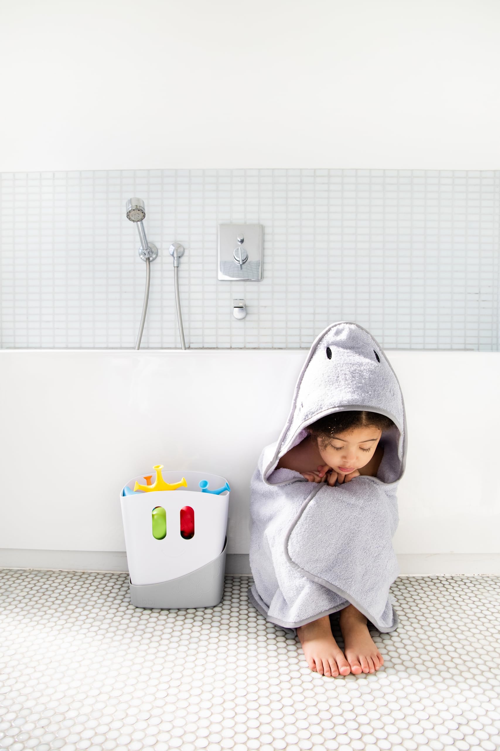 Ubbi Stand Up Bath Toy Storage Organizer - Freestanding Caddy with Removable Drying Rack Bin | Grey 8