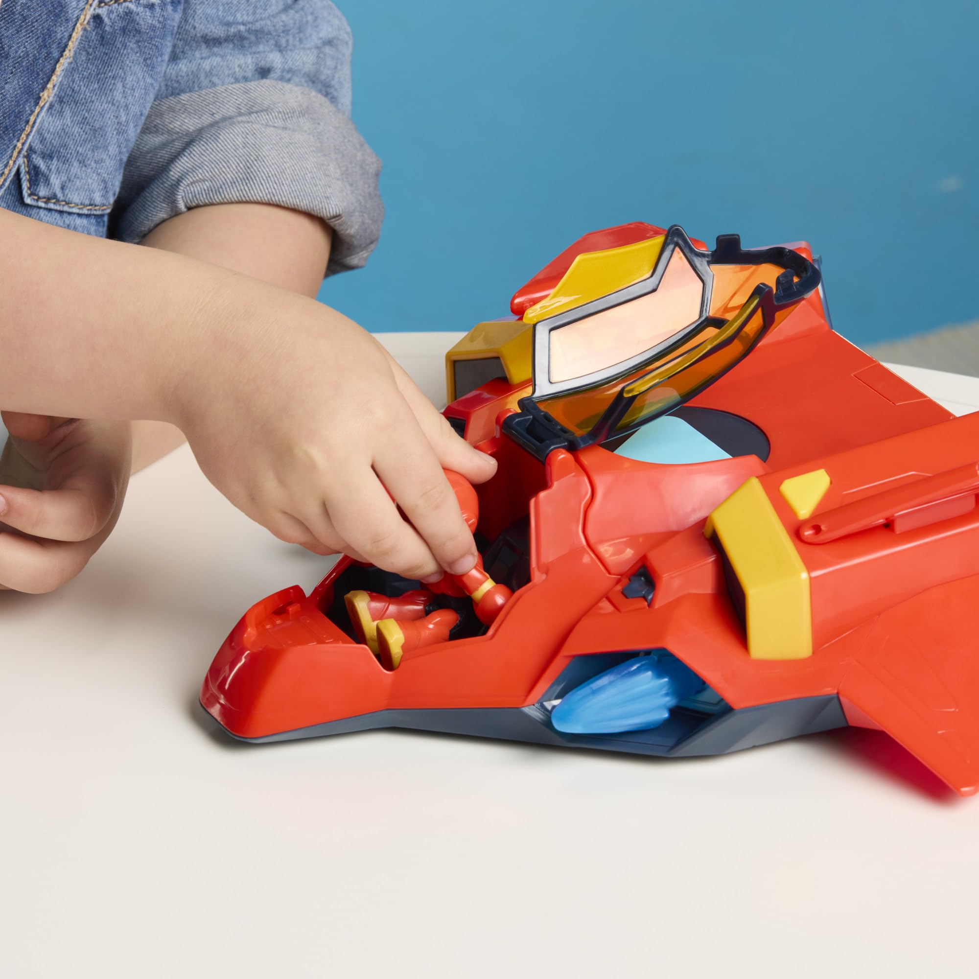 Marvel Iron Man Ultimate Giant-Sized Armour Jet Action Figure Set | 4 Figures | Ages 3+ 4