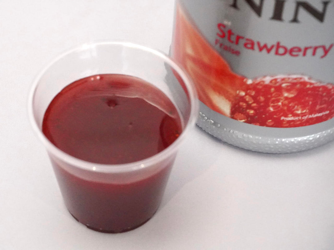 MONIN Strawberry Fruit Mix Puree 1L - Vegan, Allergen-Free, Natural Flavour & Colouring for Cocktails, Smoothies, Mocktails