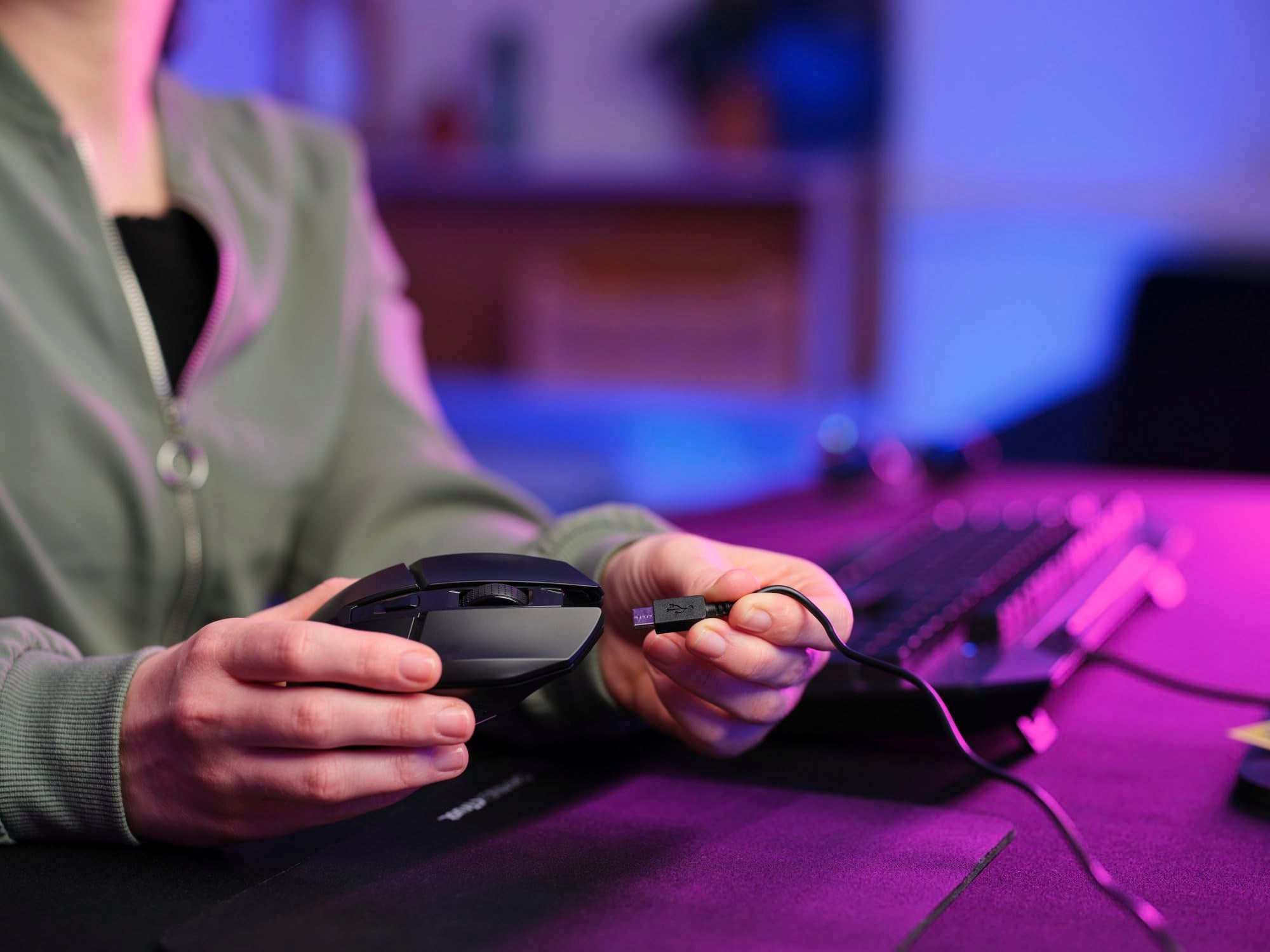 Trust Gaming GXTrust 1108 Vylax Wireless Gaming Mouse, 80h Battery, 800-4800 DPI, RGB LED, 6 Buttons, Rechargeable, Black 16