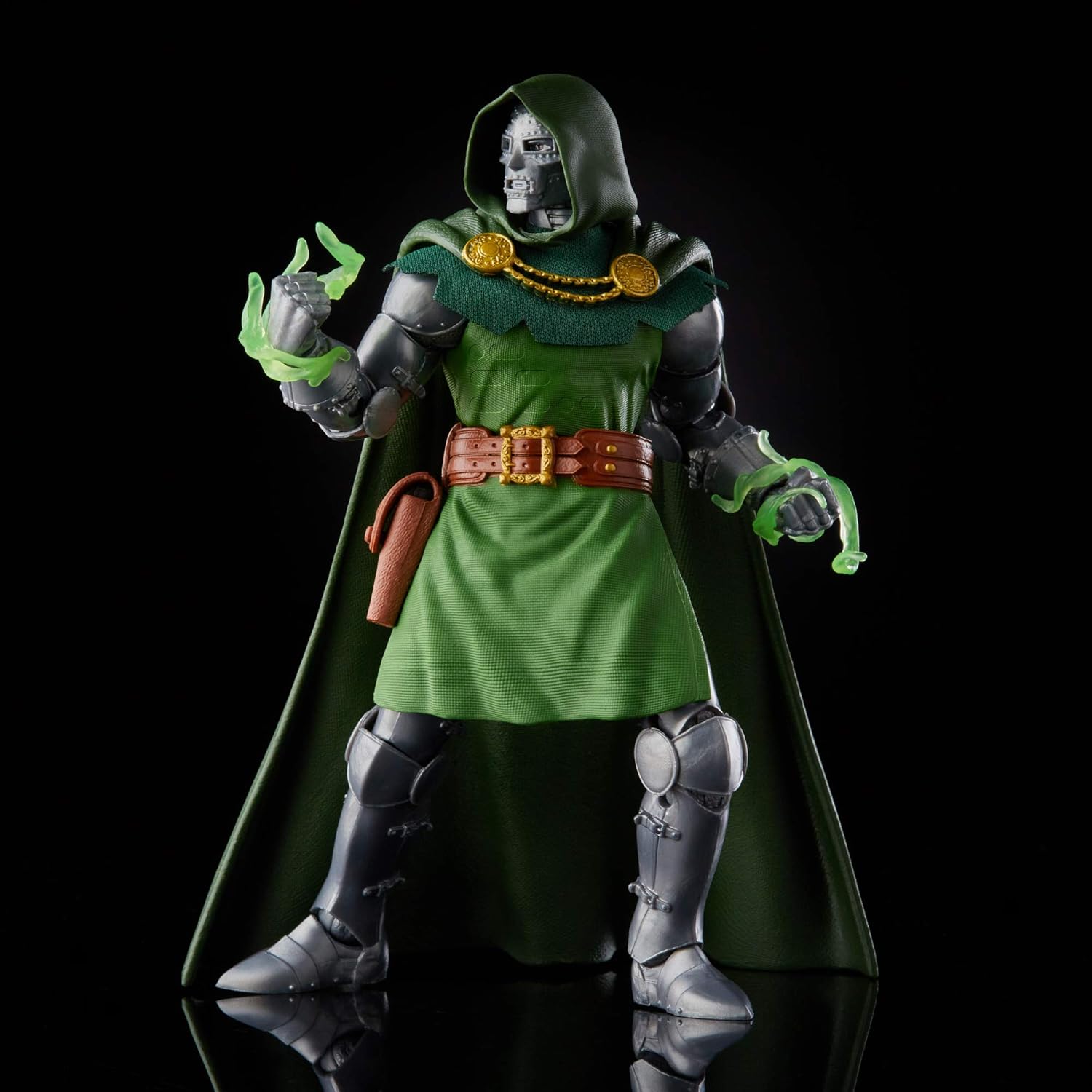 Marvel Dr. Doom 6-Inch Action Figure with 10 Accessories - Ages 4+ 2
