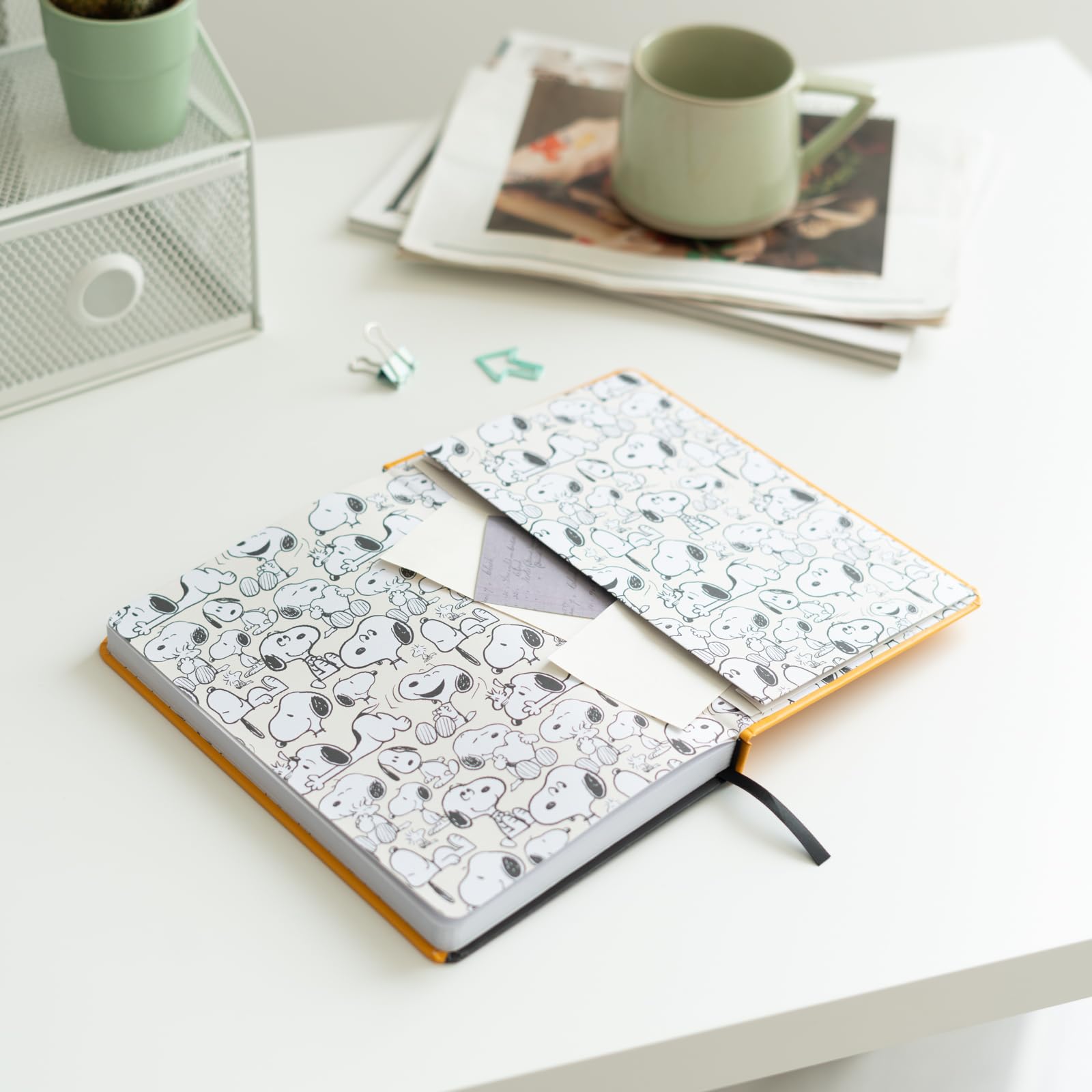 Grupo Erik Snoopy Lazy Days A5 Hardback Notebook | 96 Sheets Dotted Paper | 100 gsm 6