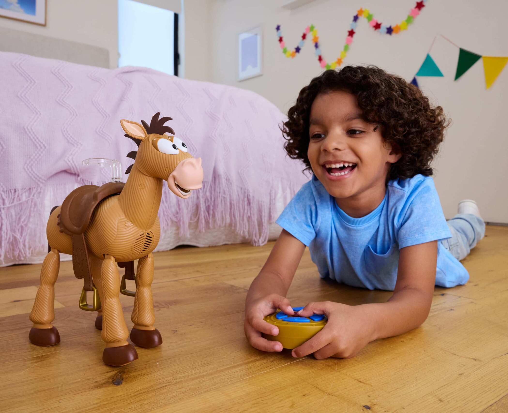 Mattel Toy Story 5 Giddy-Up Bullseye RC Figure | 12-Inch Scale | Sound & Interactive 2
