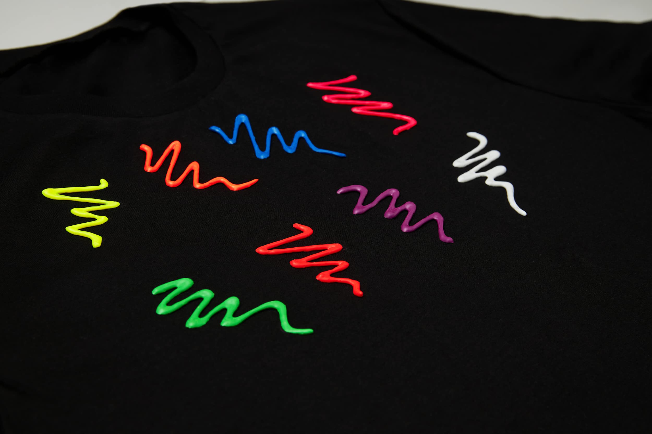 Moon Glow - Neon UV 3D Fabric Paint - 125ml - Intense Red 8