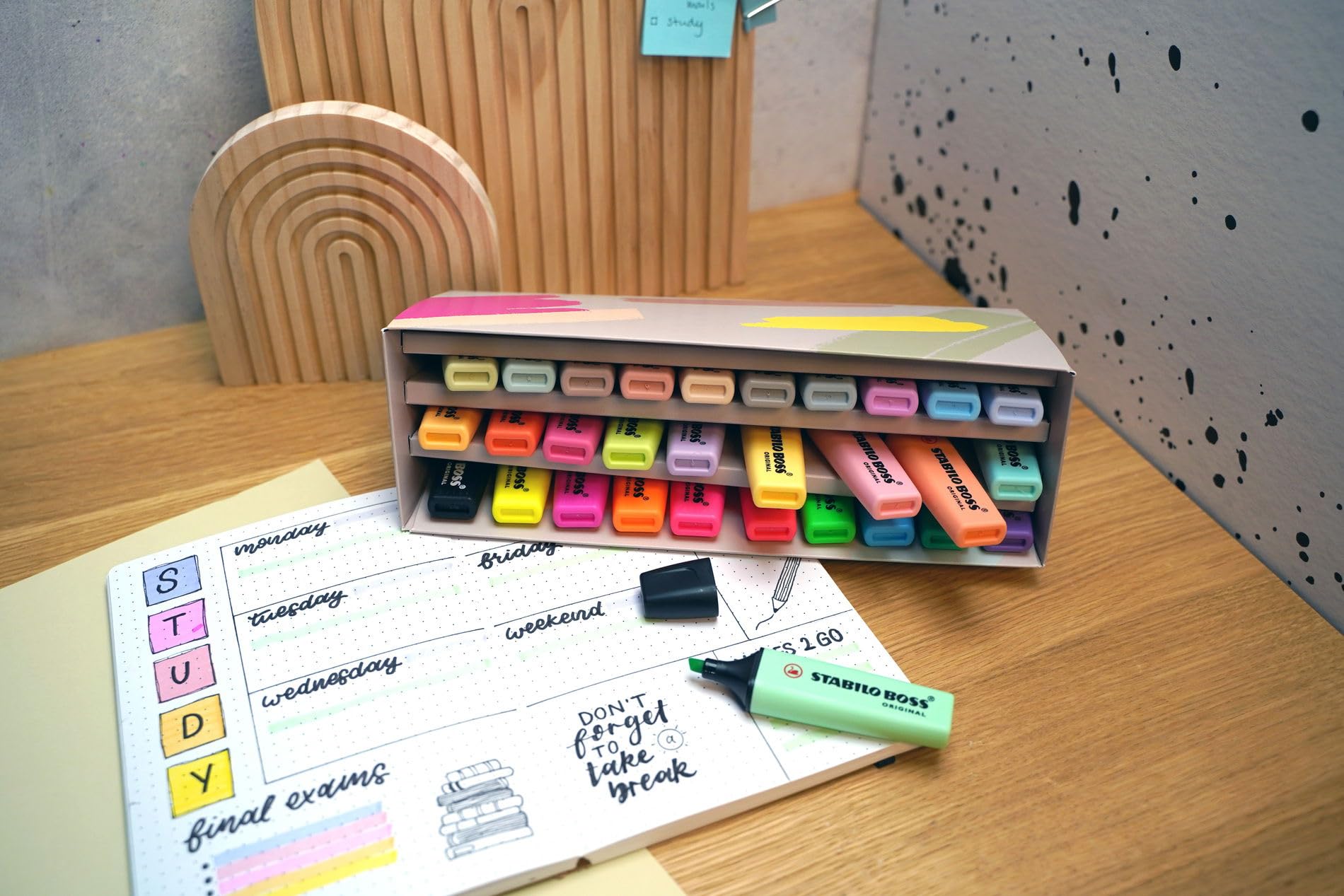 STABILO BOSS ORIGINAL Highlighter - Deskset of 30 with 9 Neon Colours | 2mm & 5mm Line Widths 6