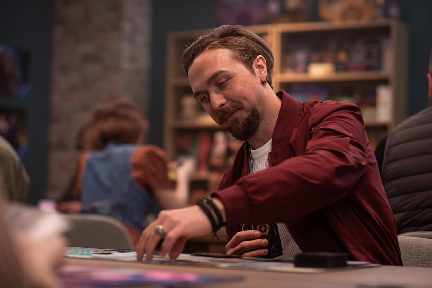 Ravensburger Disney Lorcana Trading Card Game Illumineer's Trove Set (11098432) 5