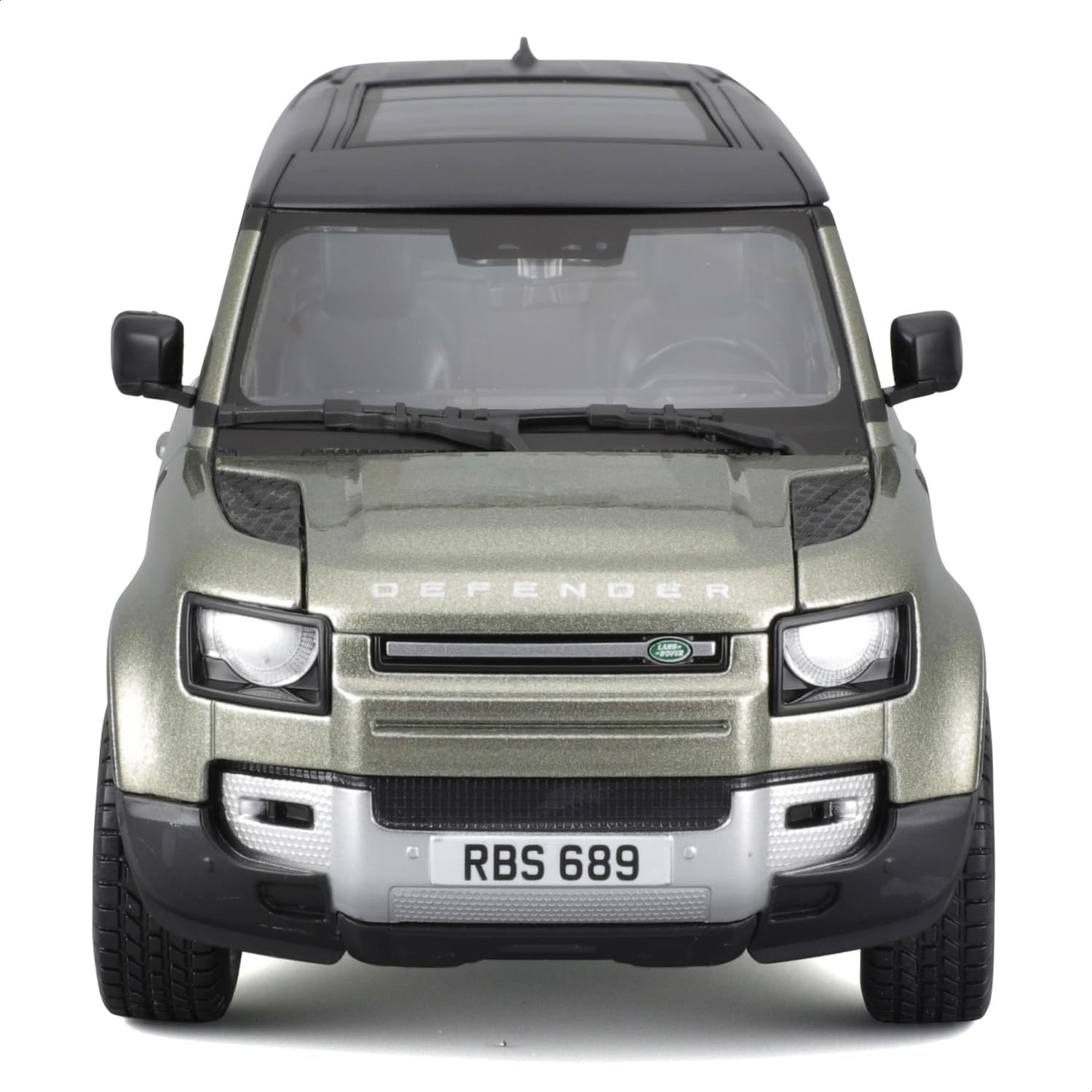 Bburago Land Rover Defender 110 (2022) Diecast Model | 1:24 Scale | Opening Doors 4