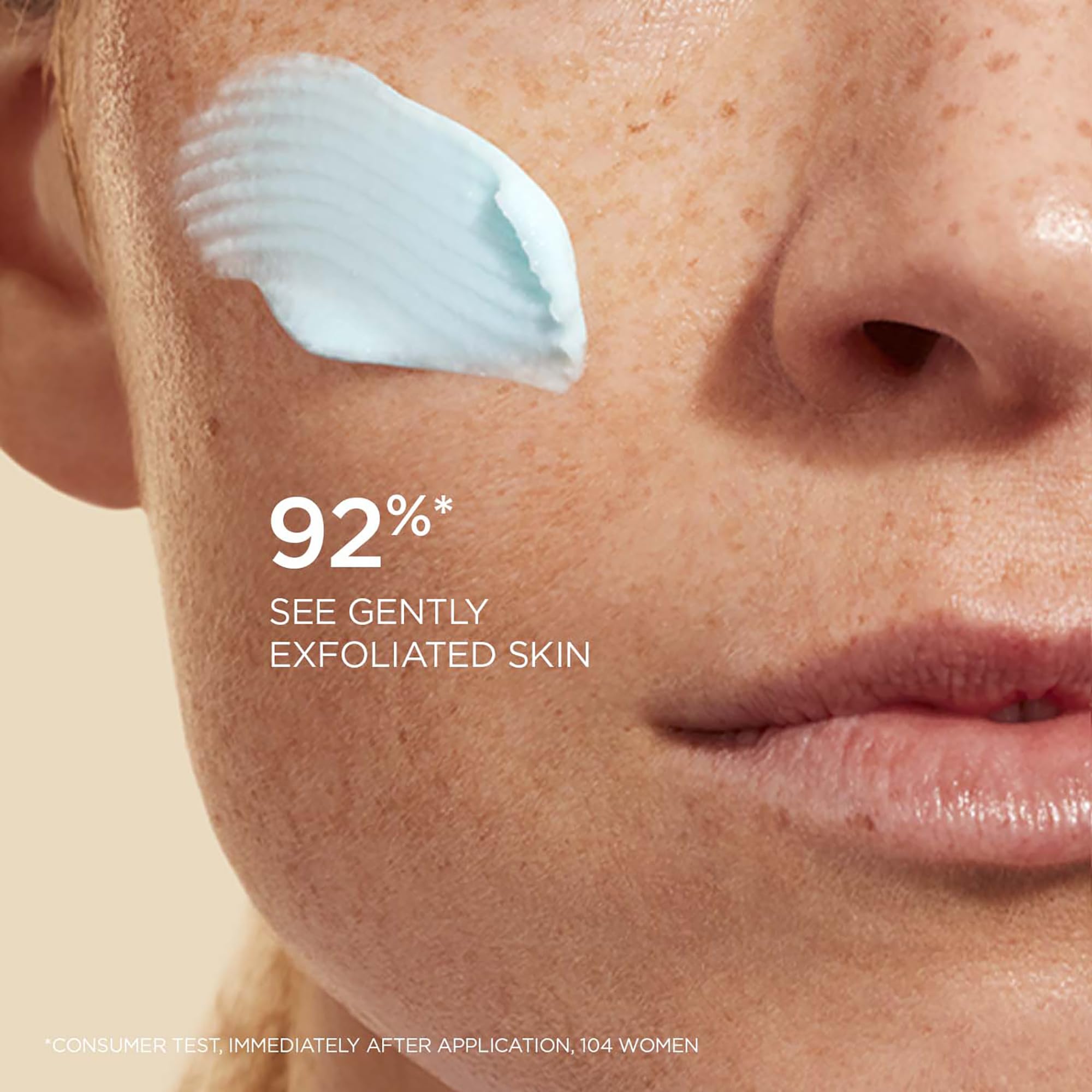 CLARINS Fresh Scrub - Hydrating Face Exfoliator with Natural Origin Ingredients | 50 ml