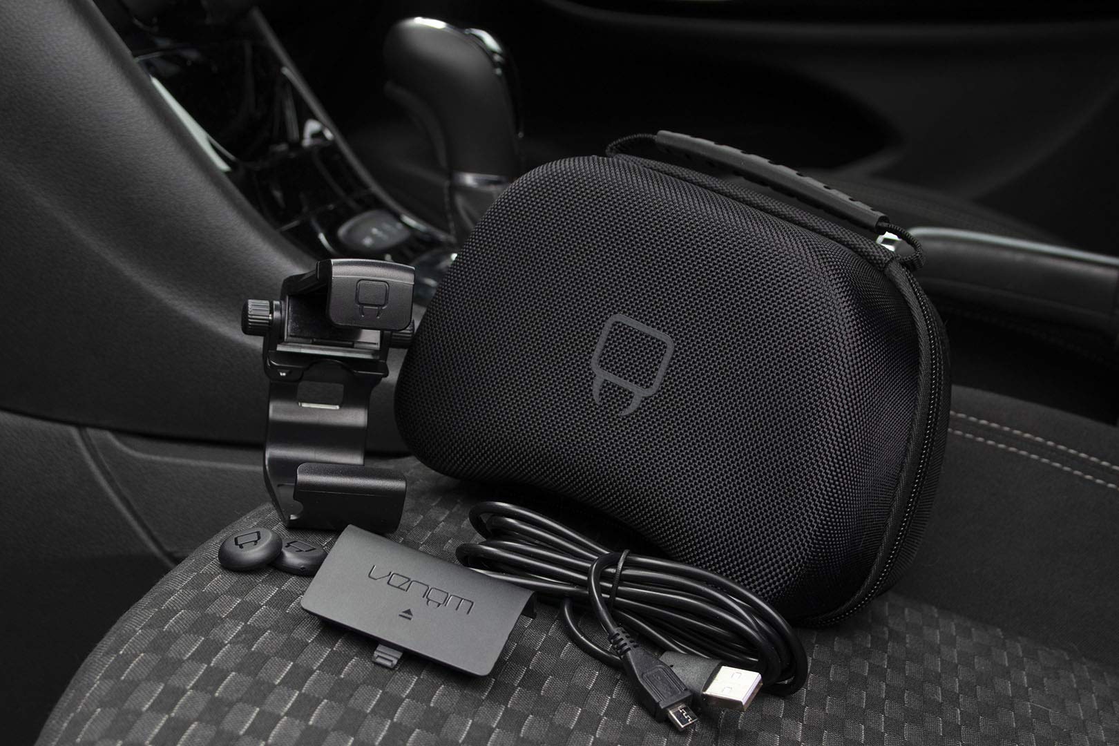 Venom 6-in-1 Xbox One Travel and Charge Kit for Project xCloud Gaming 9