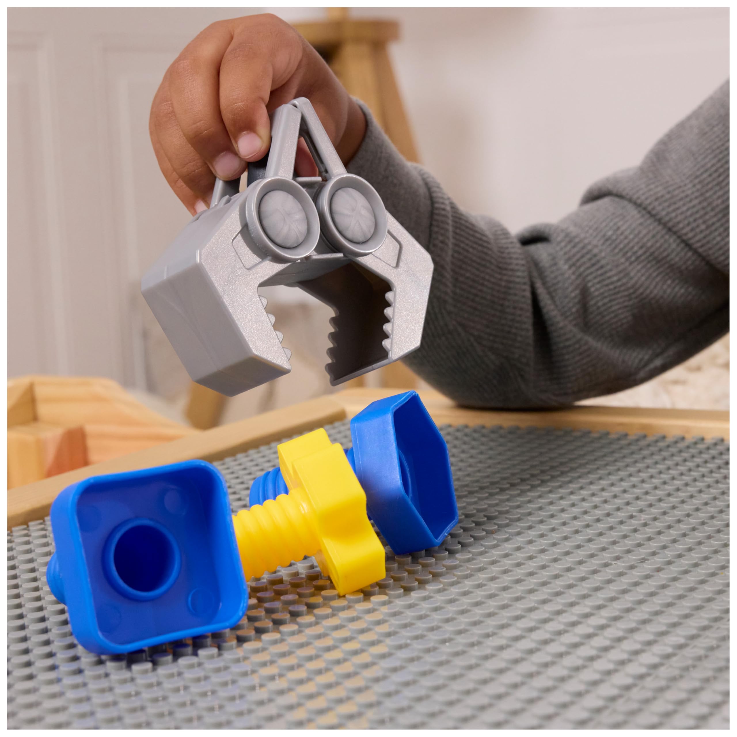 Rubble & Crew Charger's Mega Power Crane Toy Truck with Figure | Ages 3+ | Plastic 9