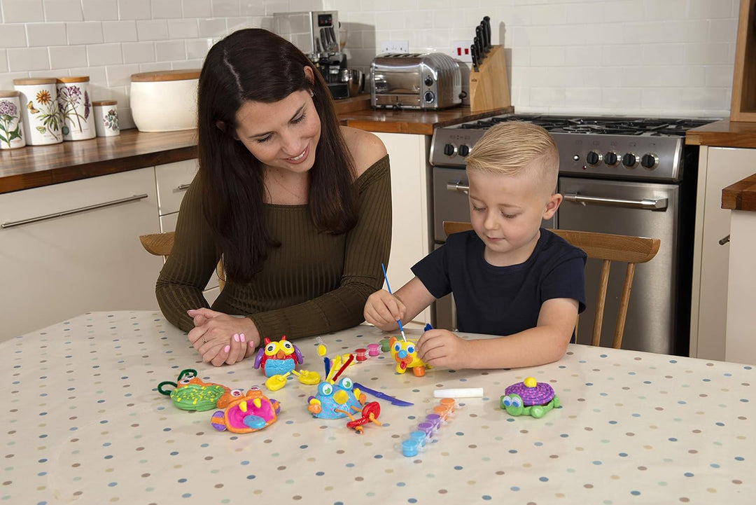 Galt Animal Pottery Craft Kit - 6 Fun Clay Animals to Make & Paint, Ages 6+