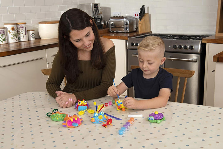 Galt Animal Pottery Craft Kit - 6 Fun Clay Animals to Make & Paint, Ages 6+
