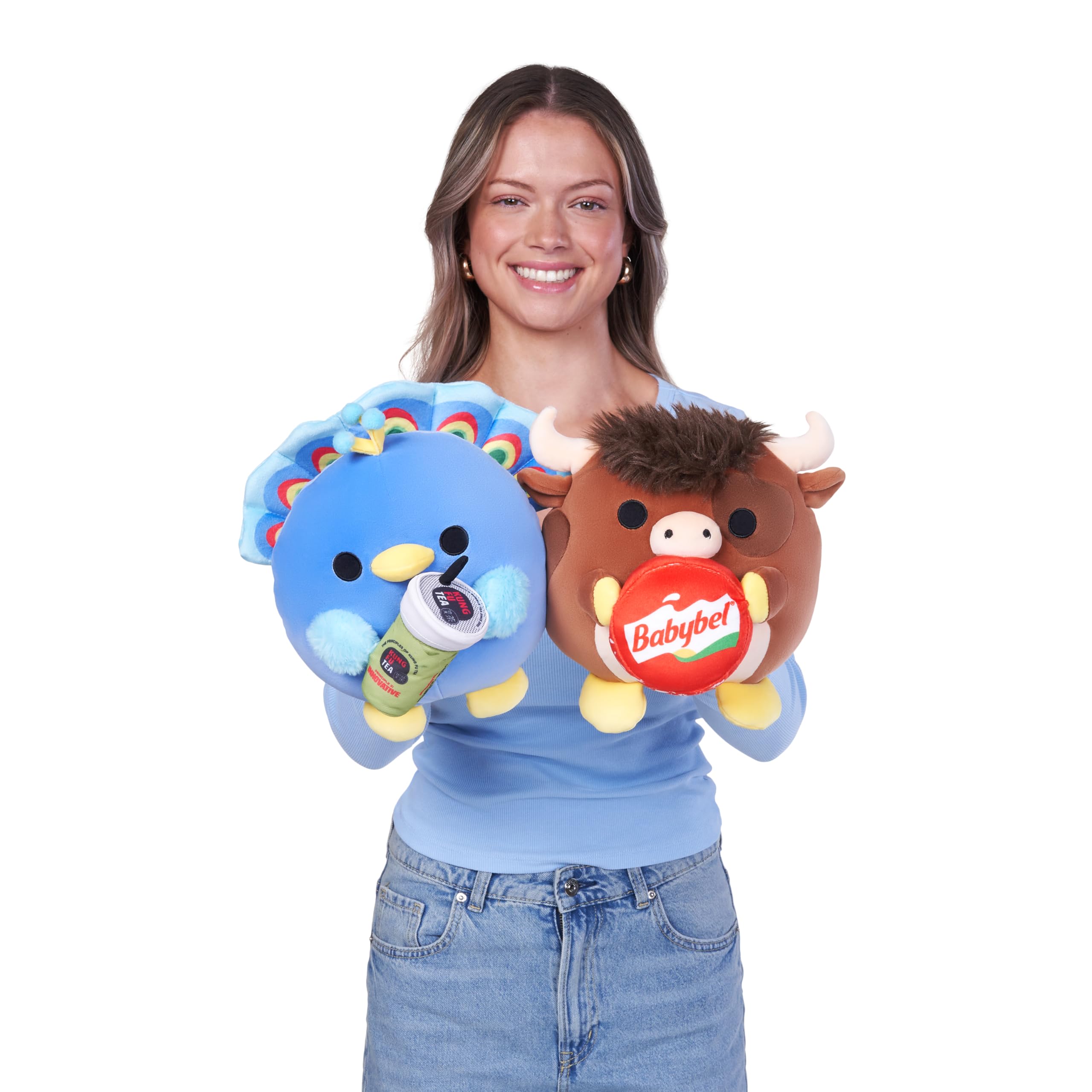 Snackles Levi 8-inch Stuffed Animal Plush with Snack | Polyester | ZURU 6