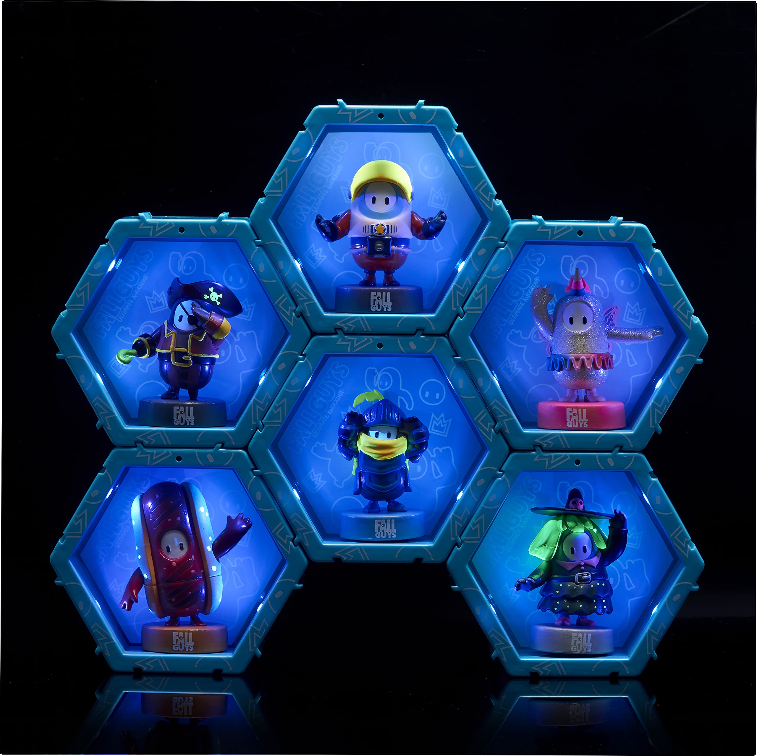 WOW! PODS Fall Guys: Ultimate Knockout - Astronaut Light-up Bobble-Head Figure | Collectible Toy 6