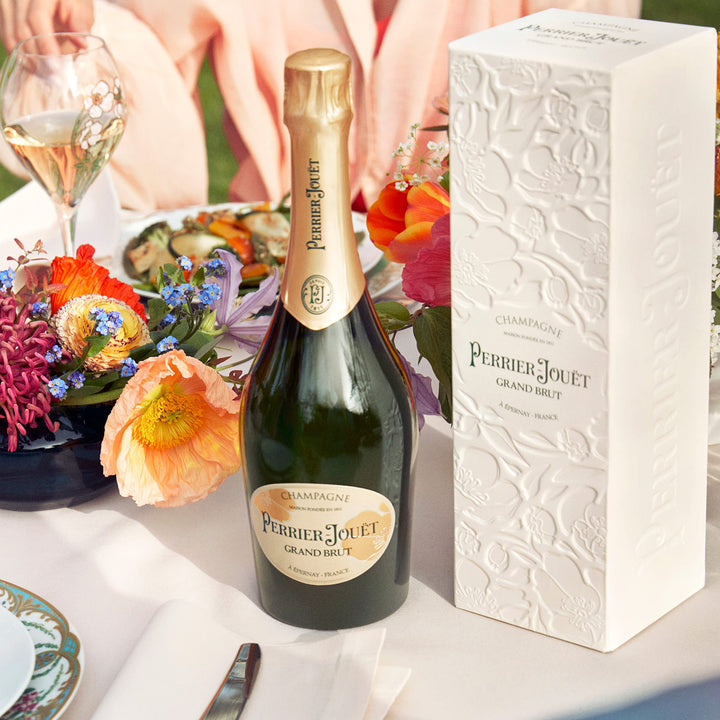 Perrier-Jouët Grand Brut Non Vintage Champagne, 75 cl with Gift Box