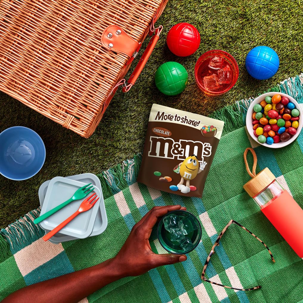 M&M's Chocolate More to Share Pouch - Milk Chocolate, 200g | Resealable Bag 4