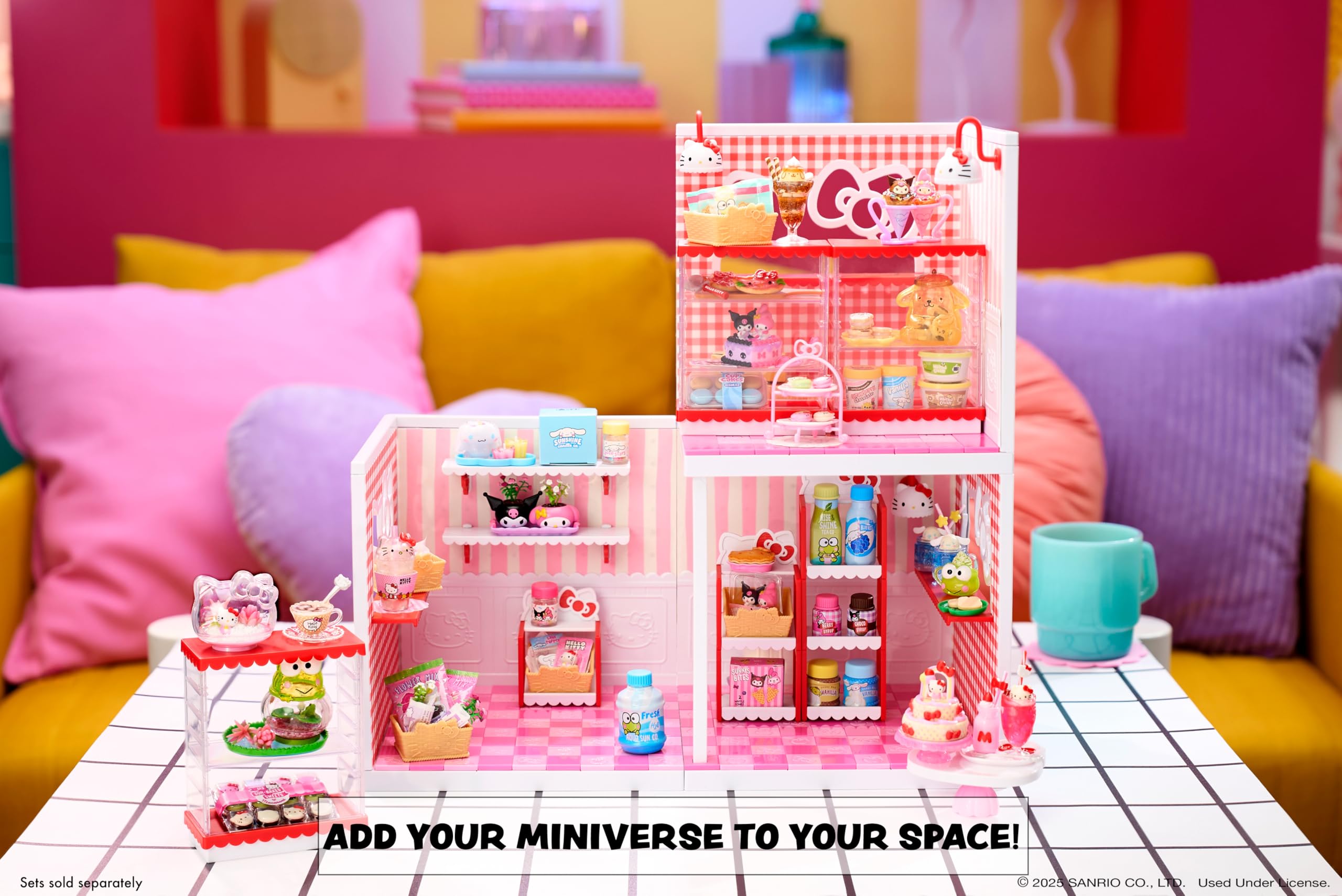 Miniverse Make It Mini Spaces Hello Kitty - Building Set for Kids 8+, DIY Craft Room Playset 3