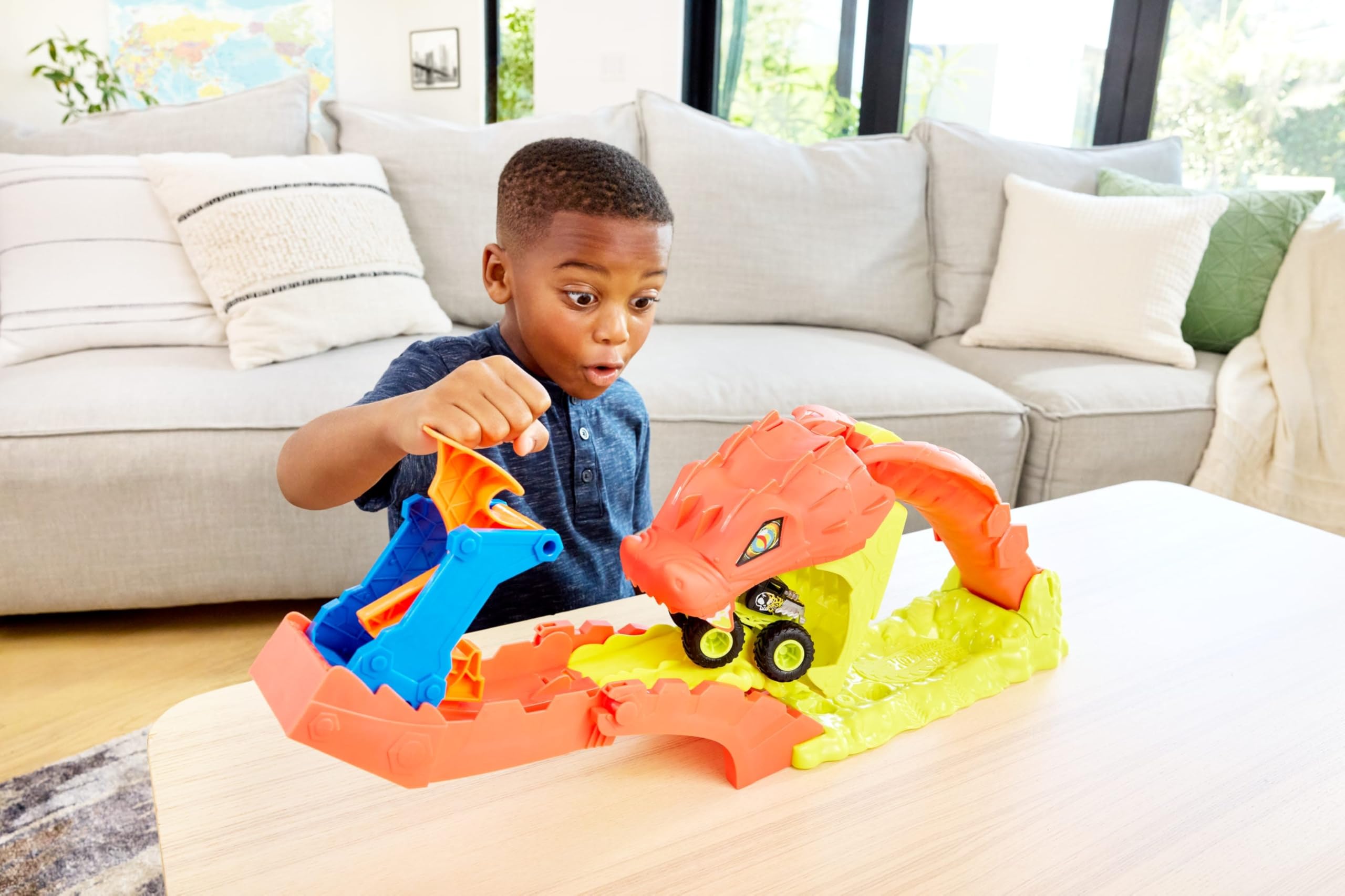 Hot Wheels Monster Trucks Snake Slam Takedown Track Set with Bone Shaker Truck | Ages 4Y+ 2