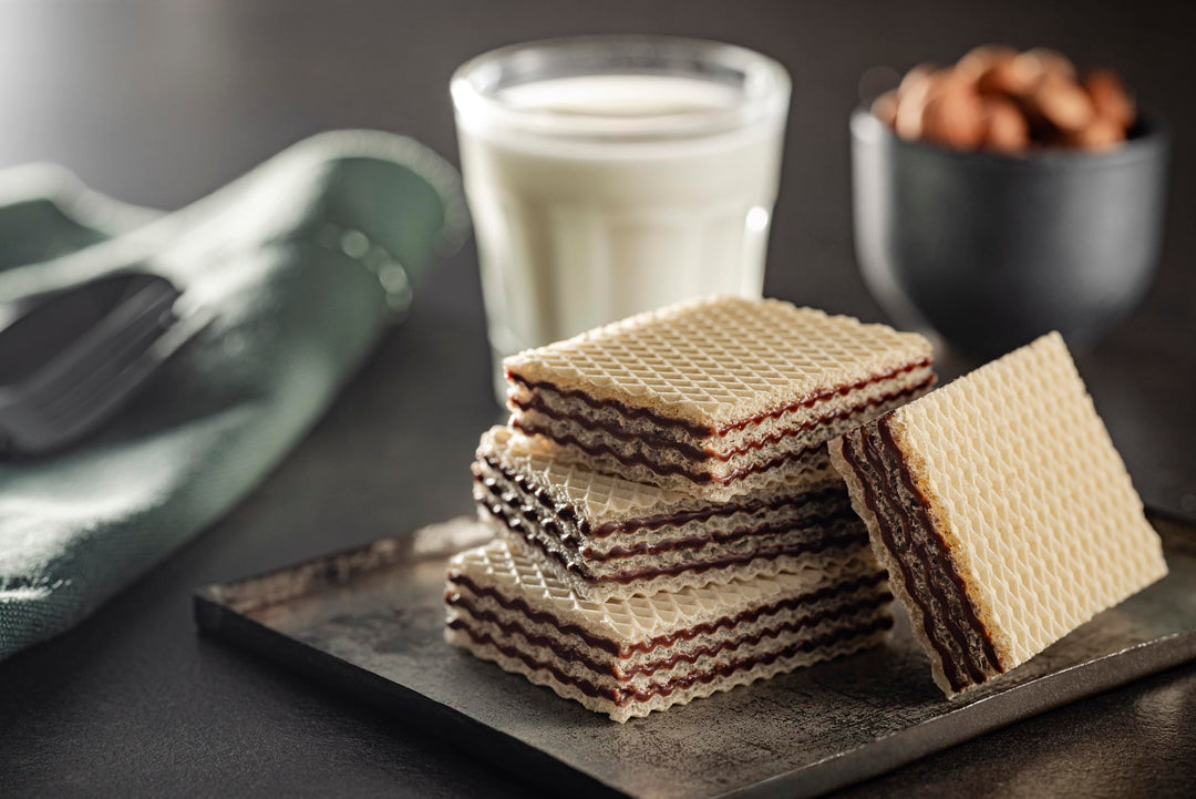 Loacker Maxi Cremkakao Wafer Biscuits - Rich Cocoa Cream Filling, 200g