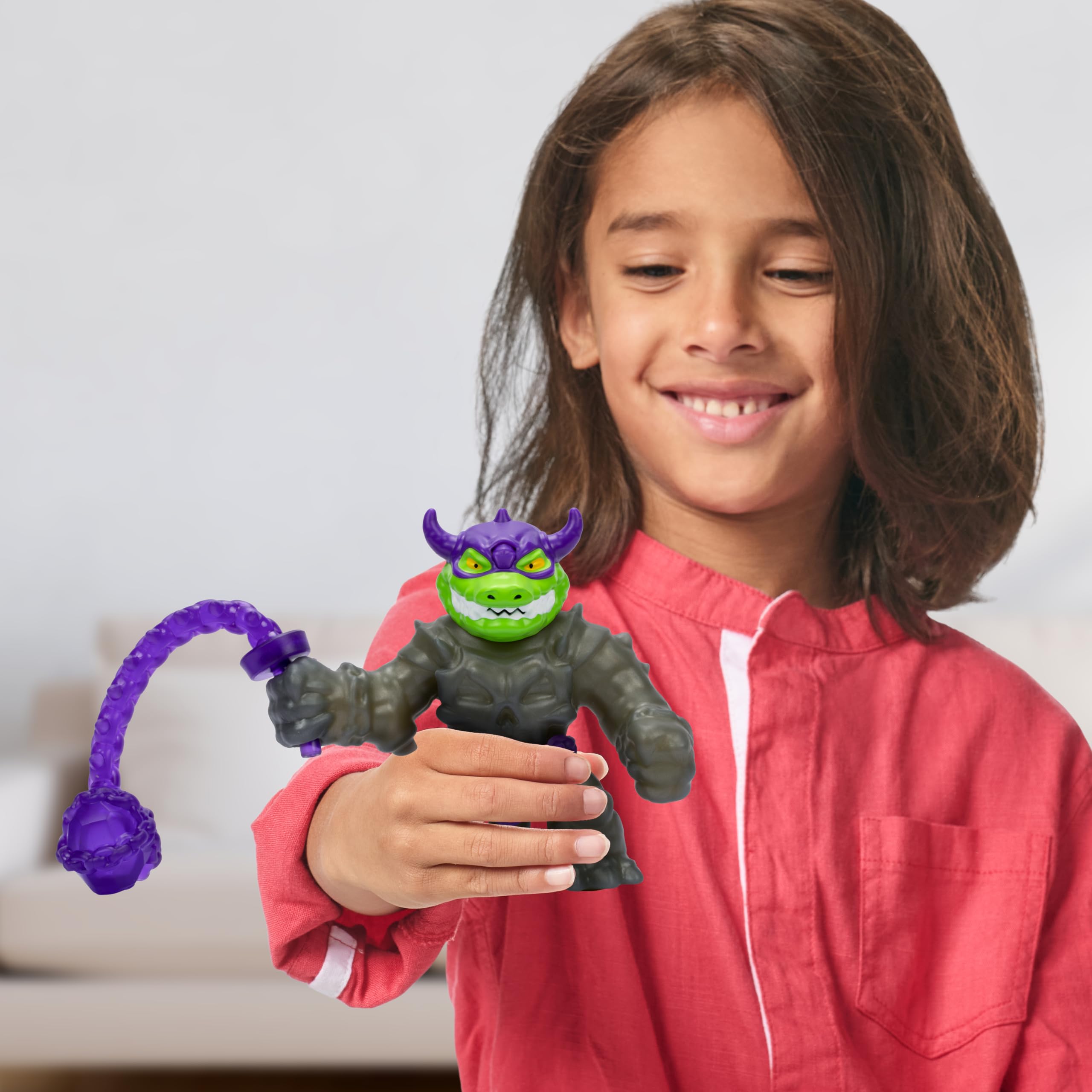 Heroes of Goo Jit Zu Stretch Strikers Rock Jaw Action Figure - 5.5-Inch, 20+ Sounds, Stretchy 4