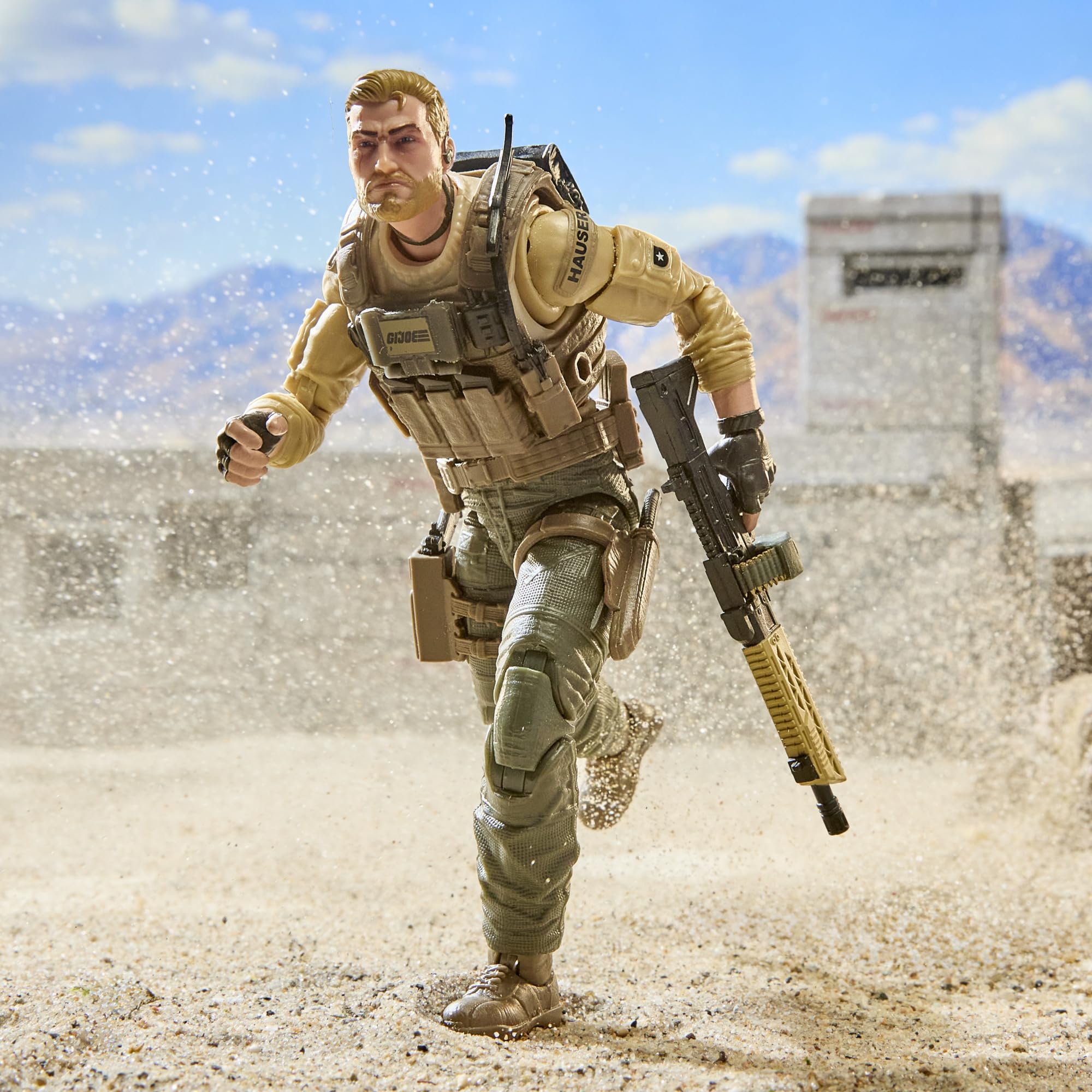 G.I. JOE Classified Series #208 Duke Action Figure - 15 cm Scale, 6 Accessories, Ages 4+ 4