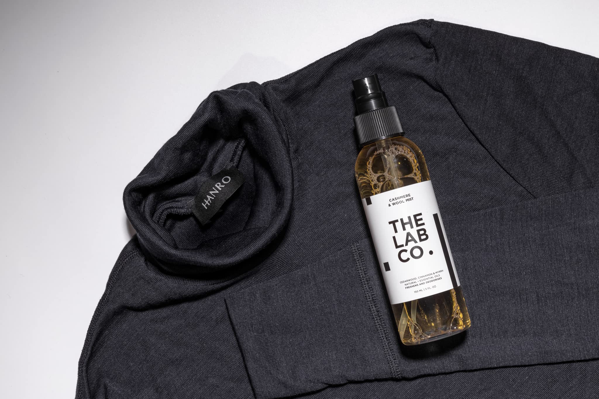 The Lab Co. Cashmere & Wool Mist Spray - Fabric Freshener for Delicates | 150 ml 3