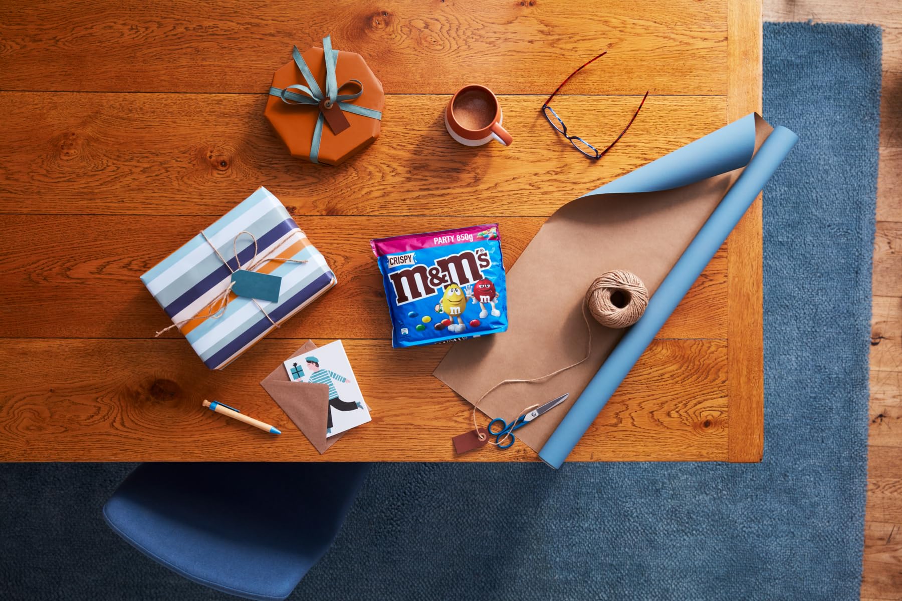 M&M's Crispy Chocolate Party Bag - Crispy Puffed Rice Centre | 675g Bulk Bag 8