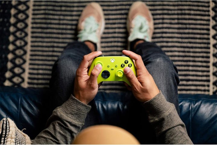 Xbox Wireless Controller – Electric Volt – QAU-00022