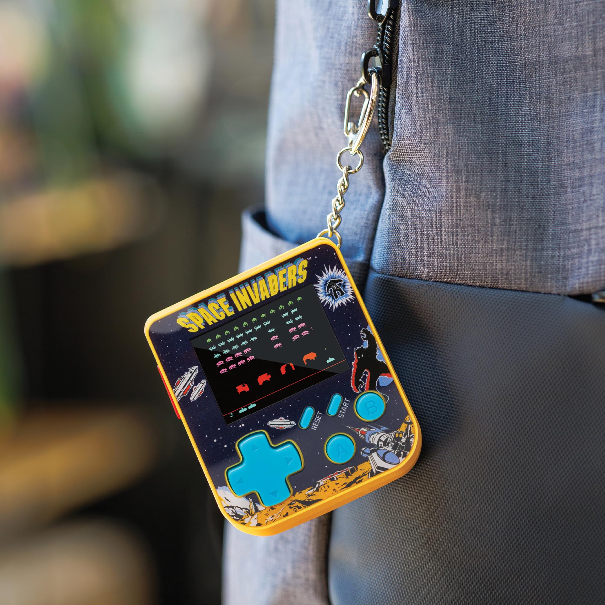 Space Invaders - Super Micro Keychain Gamer 10