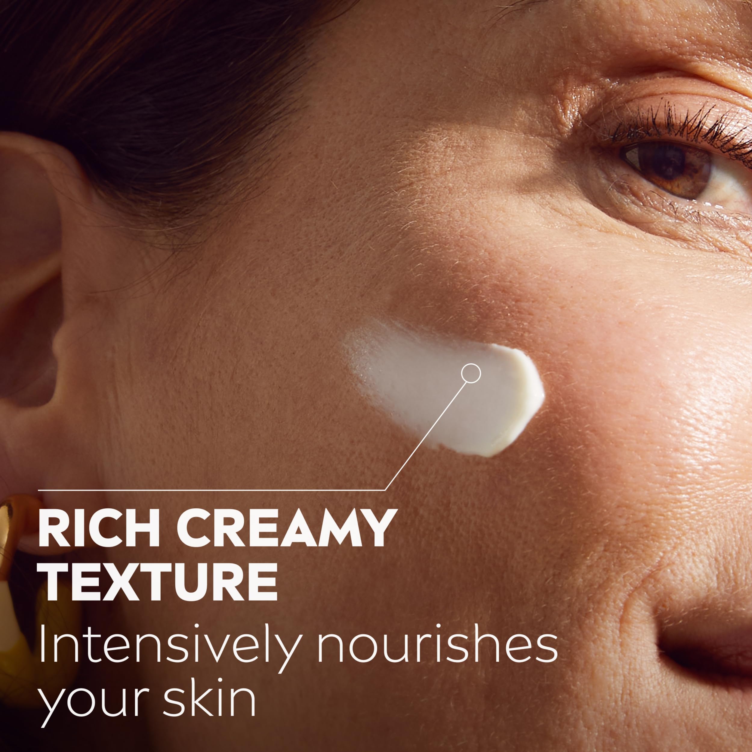 NIVEA Q10 Anti-Wrinkle Extra Nourishing Night Cream - Reduces Deep Wrinkles, Intensely Hydrating, 50ml 6