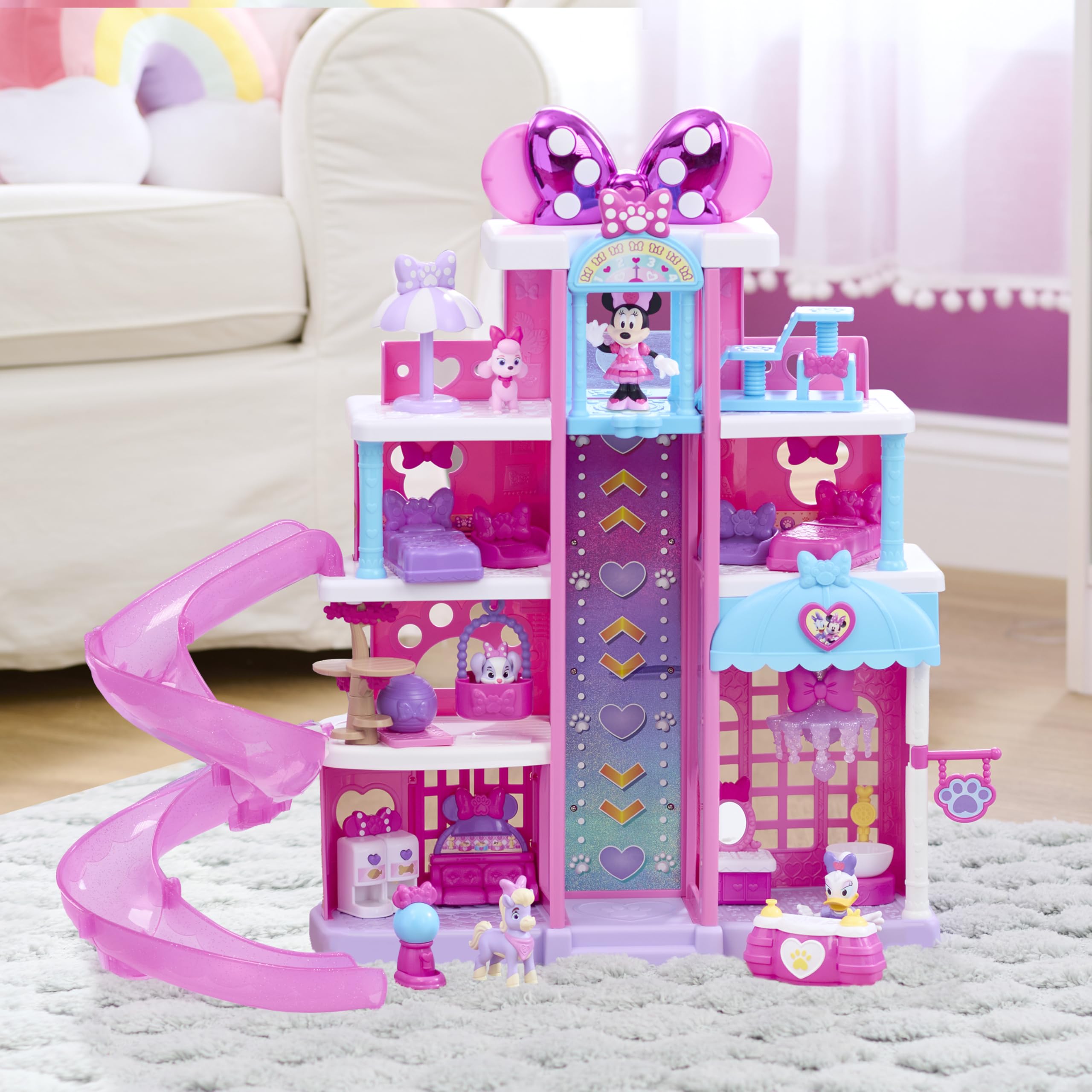 Just Play Disney Jr. Minnie Mouse Pet Hotel Playset - 23-Piece Set | Light-Up Bow | Includes 5 Figures