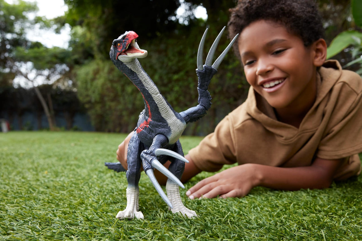Mattel Jurassic World Chaos Theory Slash 'N Roar Therizinosaurus Dinosaur Figure - 4+ Years