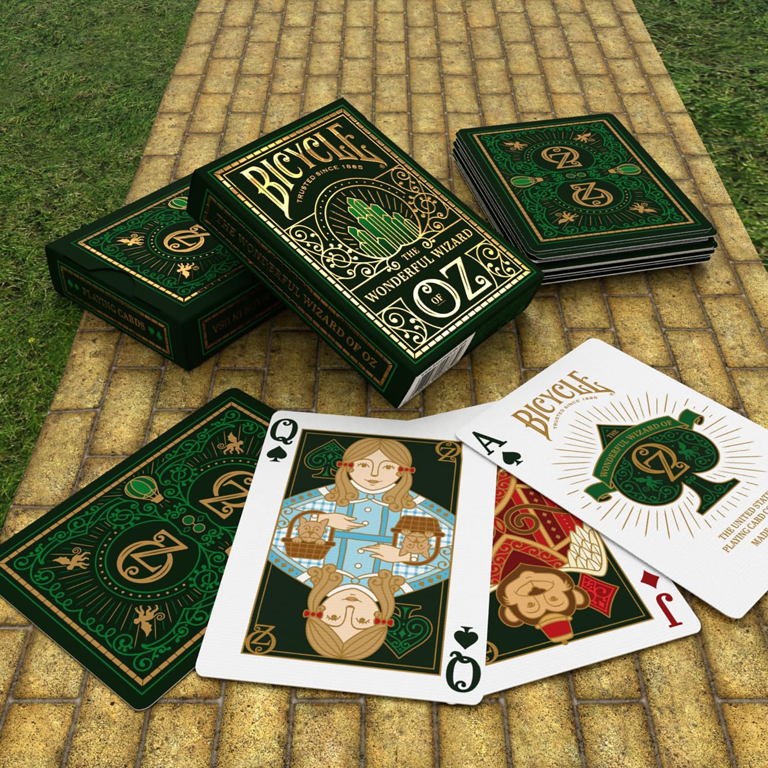 Bicycle Wizard of Oz Playing Cards - Gold Foiled Tuck Case | Air Cushion Finish | Made in USA 5
