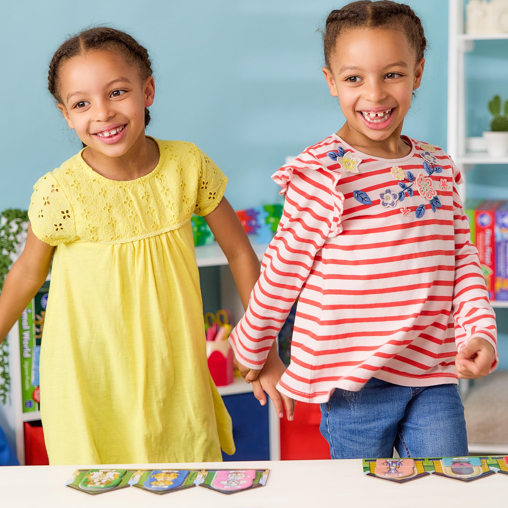 Orchard Toys Doggy Doggy Woof Woof! Matching and Memory Game for Ages 2-6 | 2-4 Players 7