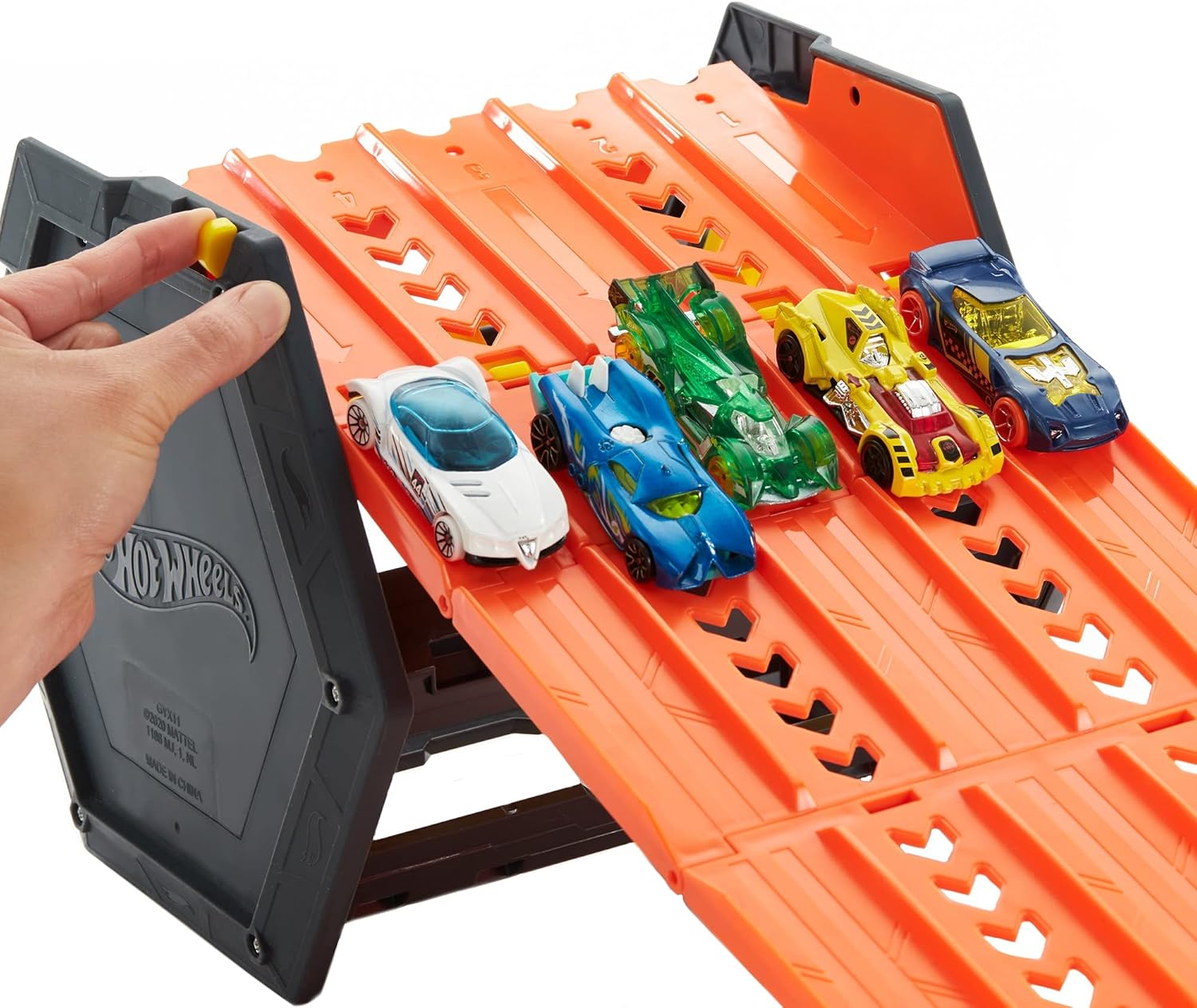 Hot Wheels Roll Out Raceway Track - 5-Lane Racetrack with Storage Bucket for Kids 4+ 7