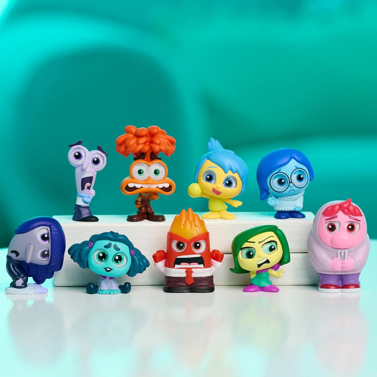 Just Play Disney Doorables Inside Out 2 - Joy, Anger, Sadness, Disgust, Fear, Embarrassment, Envy, Anxiety, Ennui Collection Peek (44864) 5