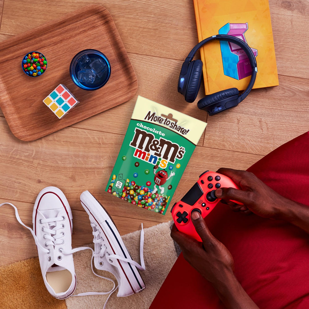 M&M'S Minis Milk Chocolate Bag, 177g - Shareable Chocolate Snack for Gifting & Treats