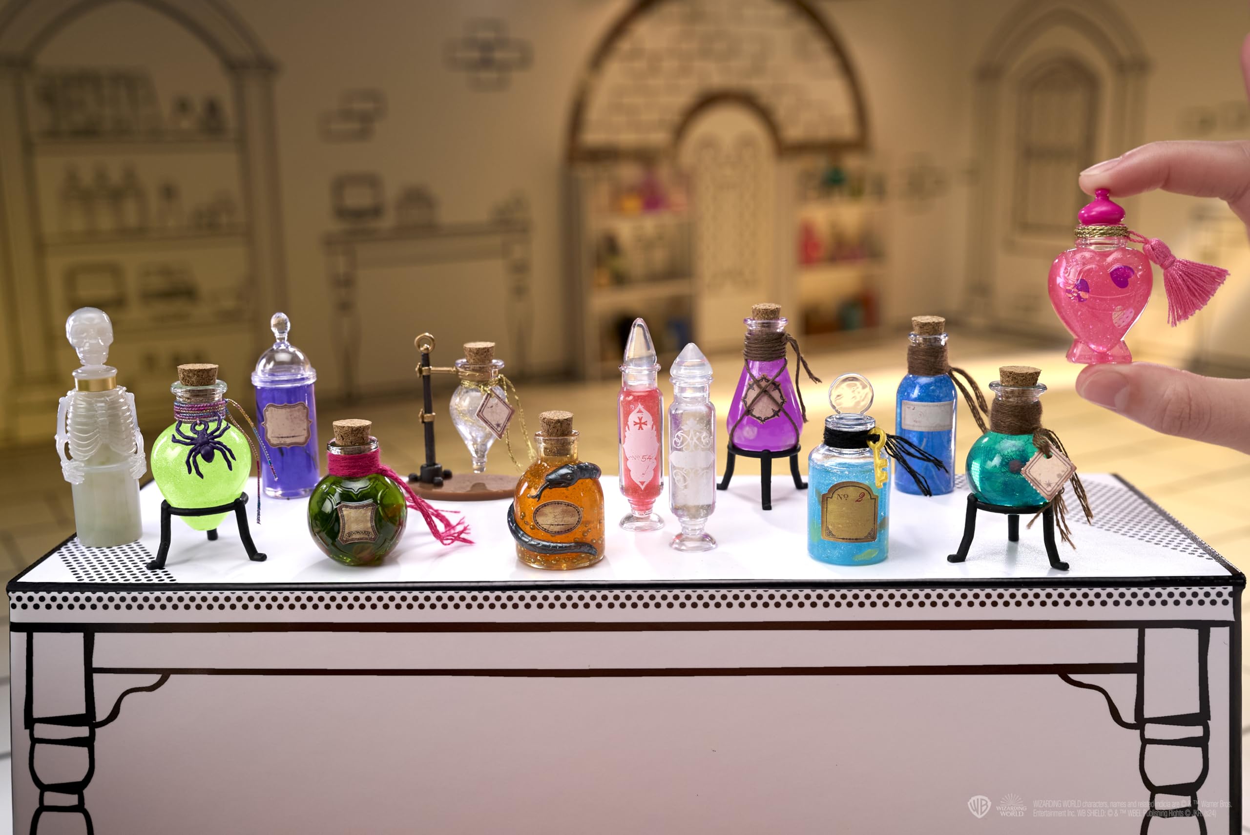 MGA's Miniverse Make It Mini Potions - Harry Potter DIY Resin Play Set for Kids 8+ 6