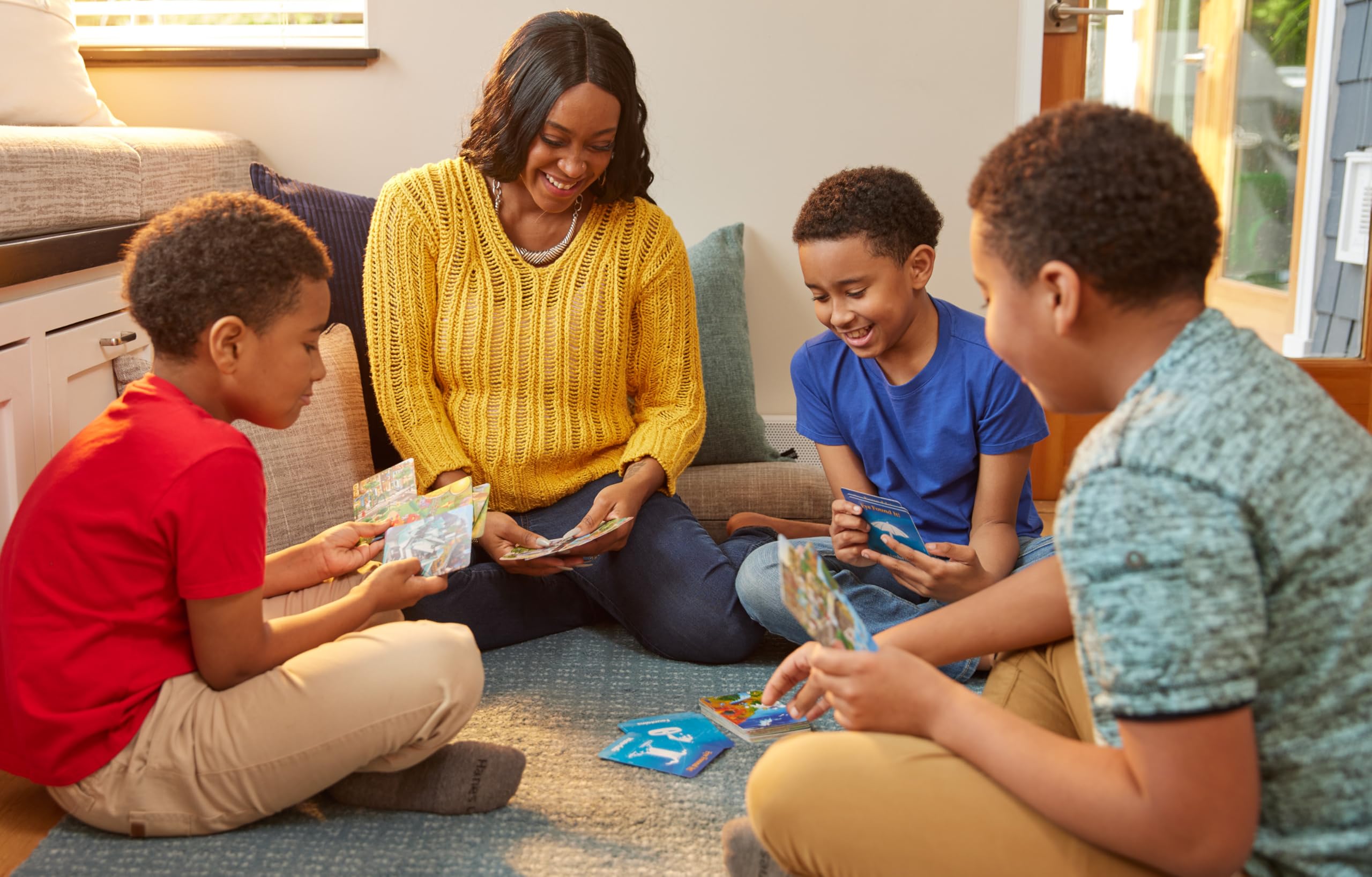 Ravensburger Marvel Eye Found It Card Game for Kids Age 3+ 7