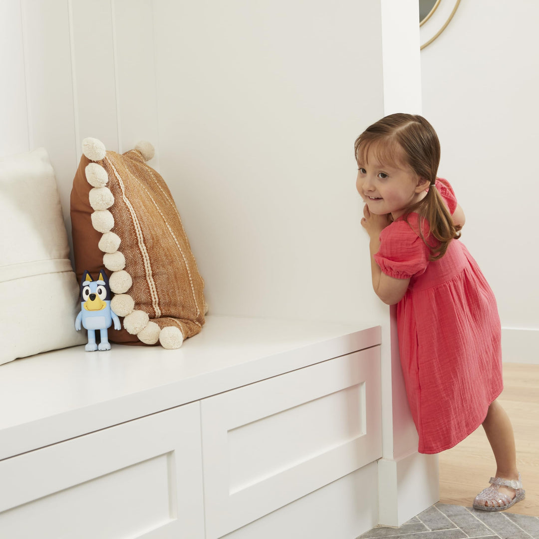 Bluey Hide & Seek Game - Interactive Electronic Figure with Sound and Dance Mode for Kids 3+
