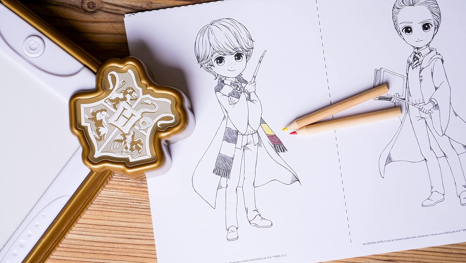 Clementoni Luminous Harry Potter Drawing Board - Trace & Create Magic Scenes for Kids 7+ 8